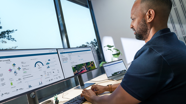 Services & Warranty: Everything for your PV system – from planning to warranty